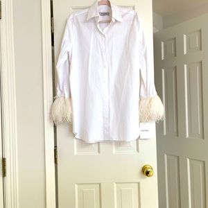 Valentino crisp White House with ostrich feathers. Size 40 brand new with tags